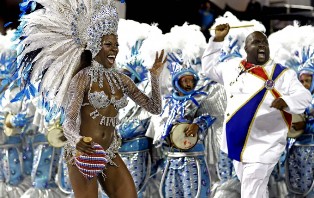 бразильский карнавал - время безудержного веселья и необузданных эмоций 